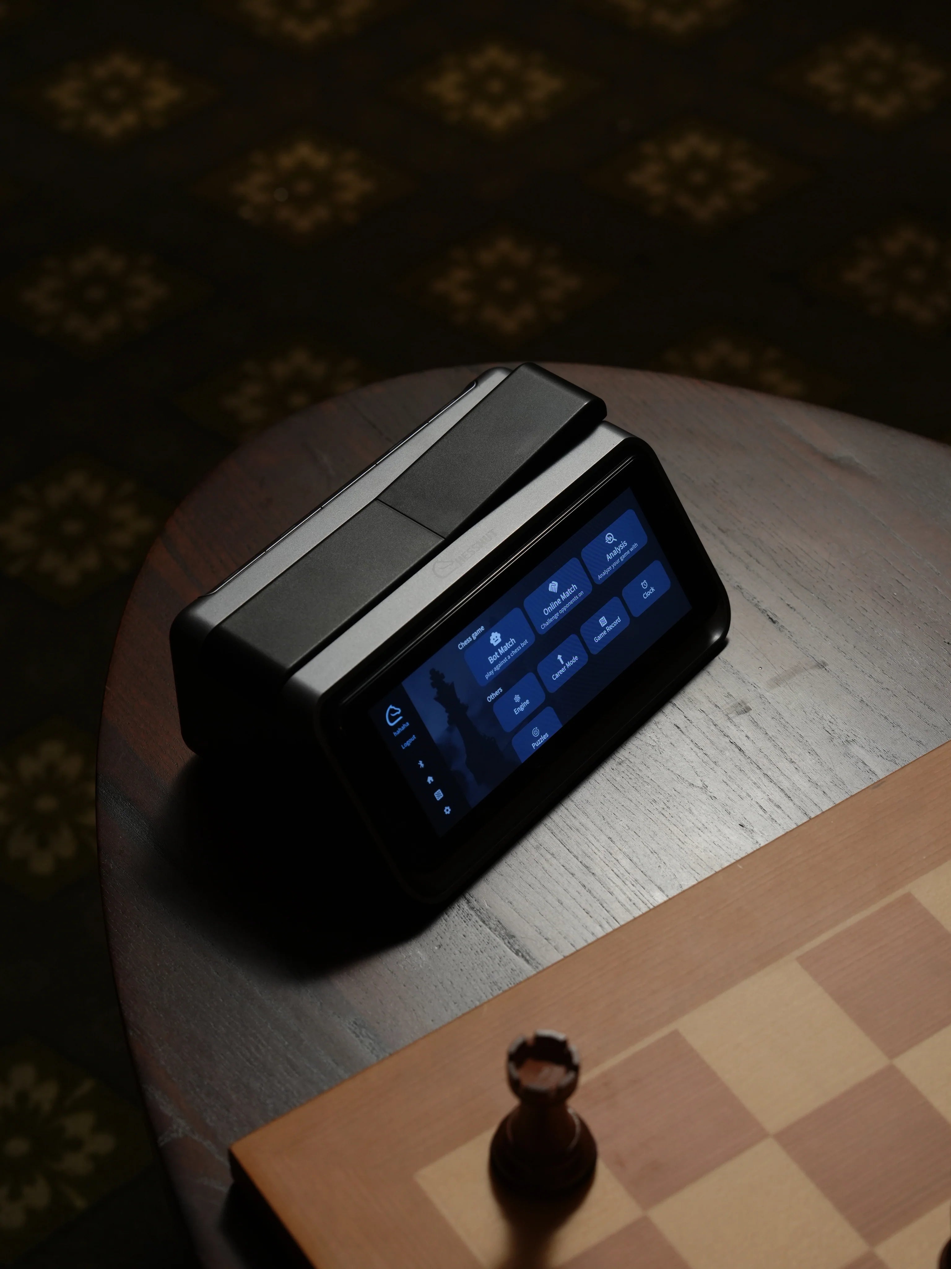 Chess Companion Motorized Auto-Switch