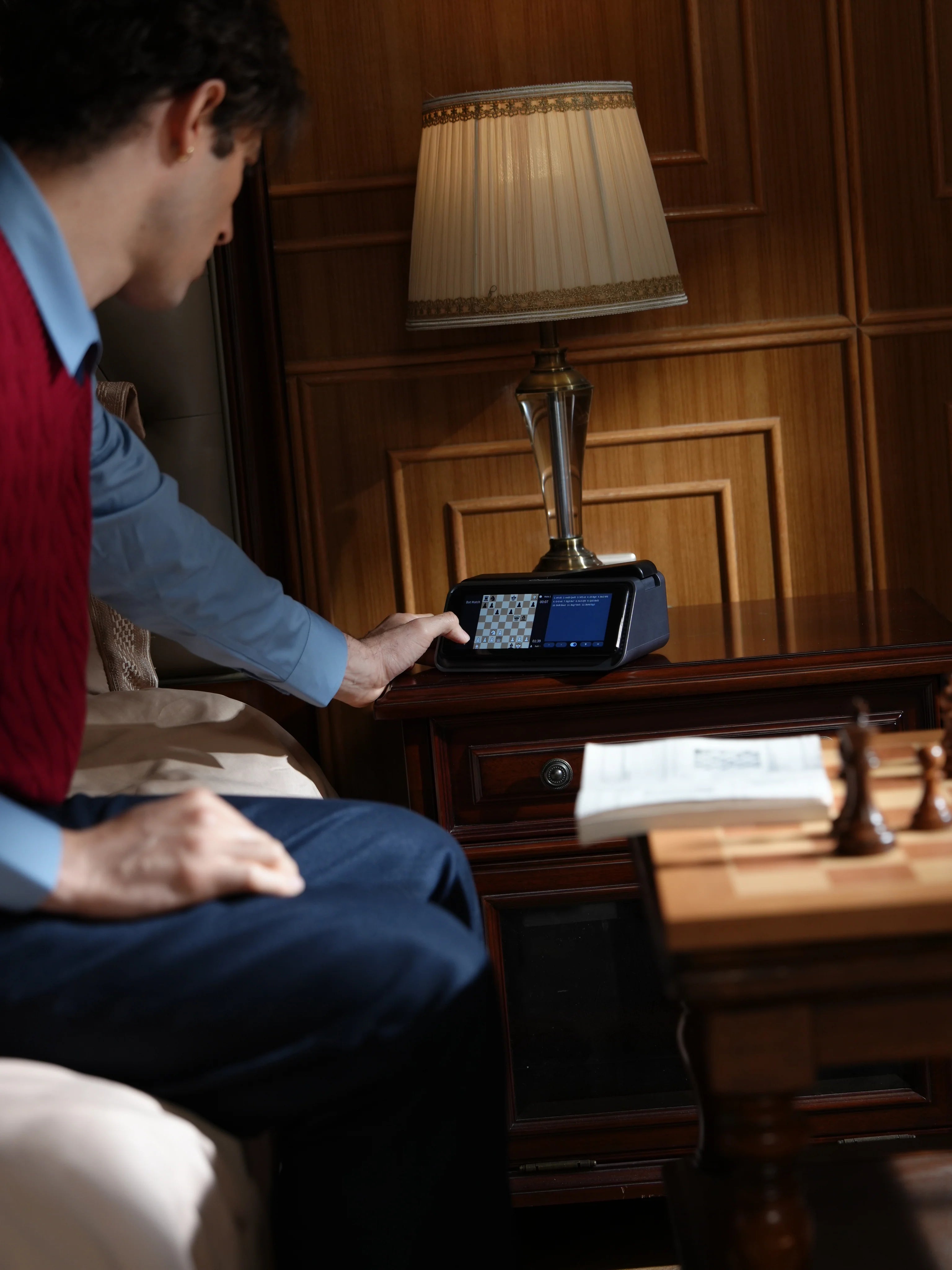Chess Companion Motorized Auto-Switch